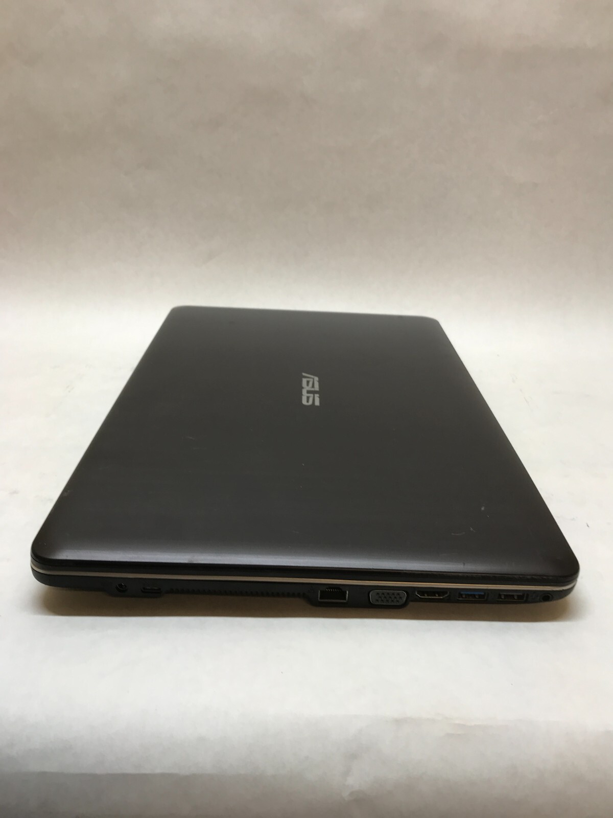 Asus X540S 15″ Laptop Celeron N3050 1.6GHz 4GB RAM NO HDD/OS BAD KB For Parts DW