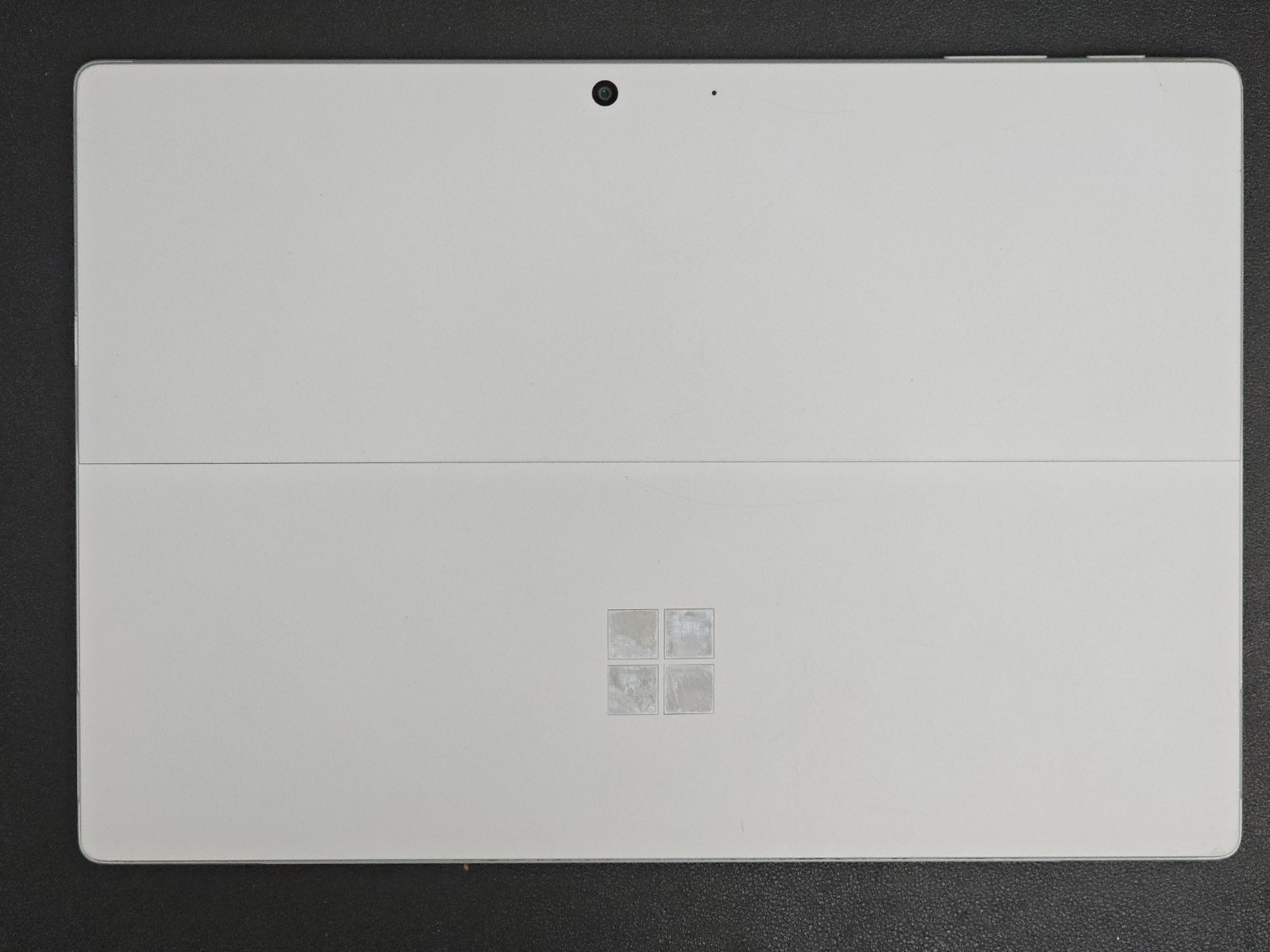 Microsoft Surface Pro 7 i5-1035G4 16GB Ram 256GB SSD Win 11 Pro ***READ***