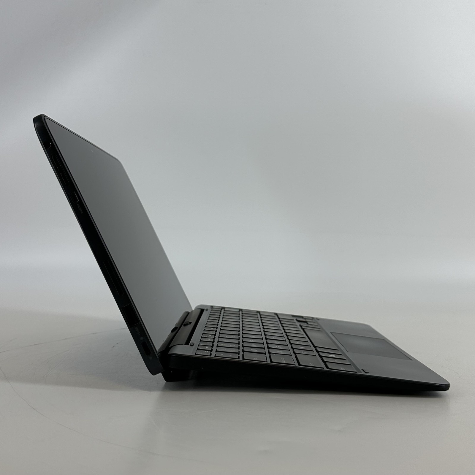 Dell Venue 10 Pro 5056 TOUCH Atom x5-Z8500 1.44GHz 4GB 128GB Good – BAD CAMERA