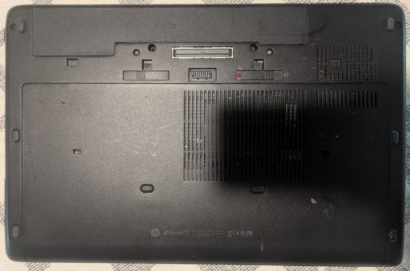 HP Zbook 17, I7-4800mq, Nvidia Quadro K3100M, 32GB, 500GB SSD, 250GB SSD W11P