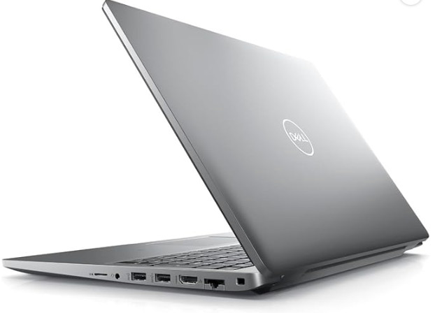 Dell Latitude 5530 15.6” (256GB SSD Intel Core i5-1245U 1.6GHz 16GB RAM) Laptop