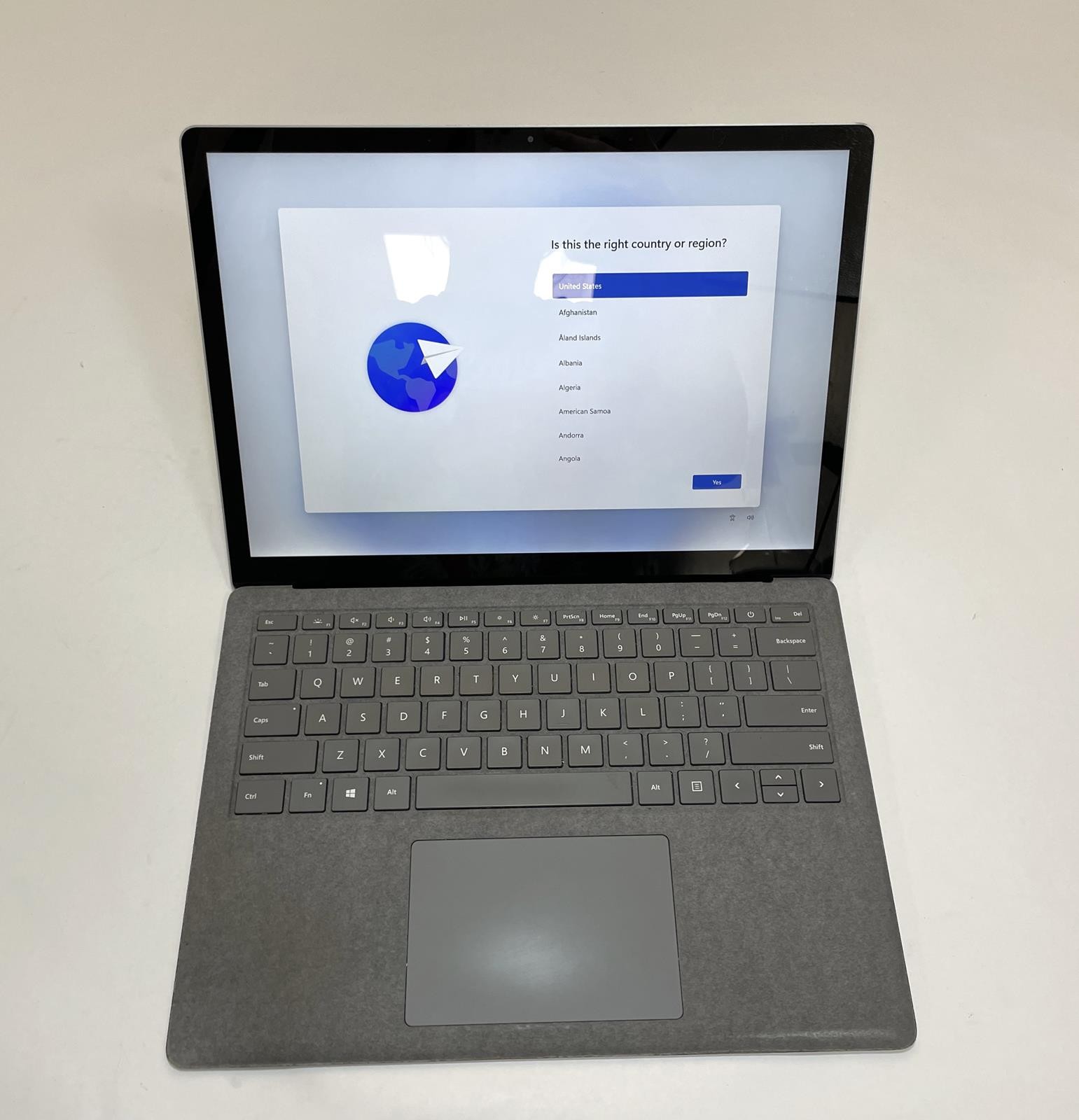 MICROSOFT SURFACE LAPTOP 4 13.5″ Core i5 1135G7 16GB 512GB NVMe Silver W11H-READ