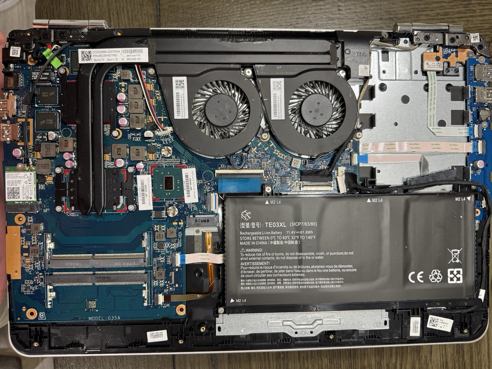 HP Pavilion HP 15-BC067NR | GTX 960M | i7 6700 | NO RAM/SSD **FOR PARTS**