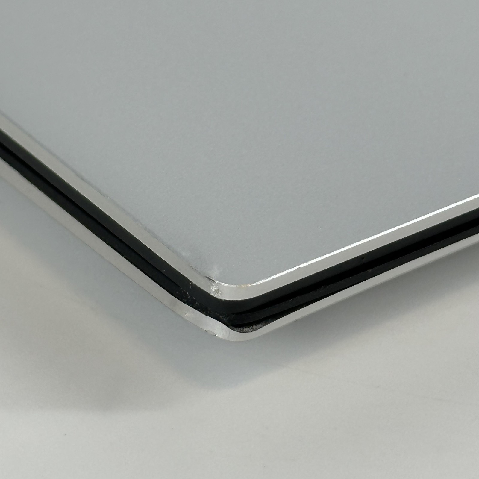 Dell XPS 15 9500 FHD+ i9-10885H 2.40GHz 64GB 2TB SSD GTX 1650 Ti BENT FRAME