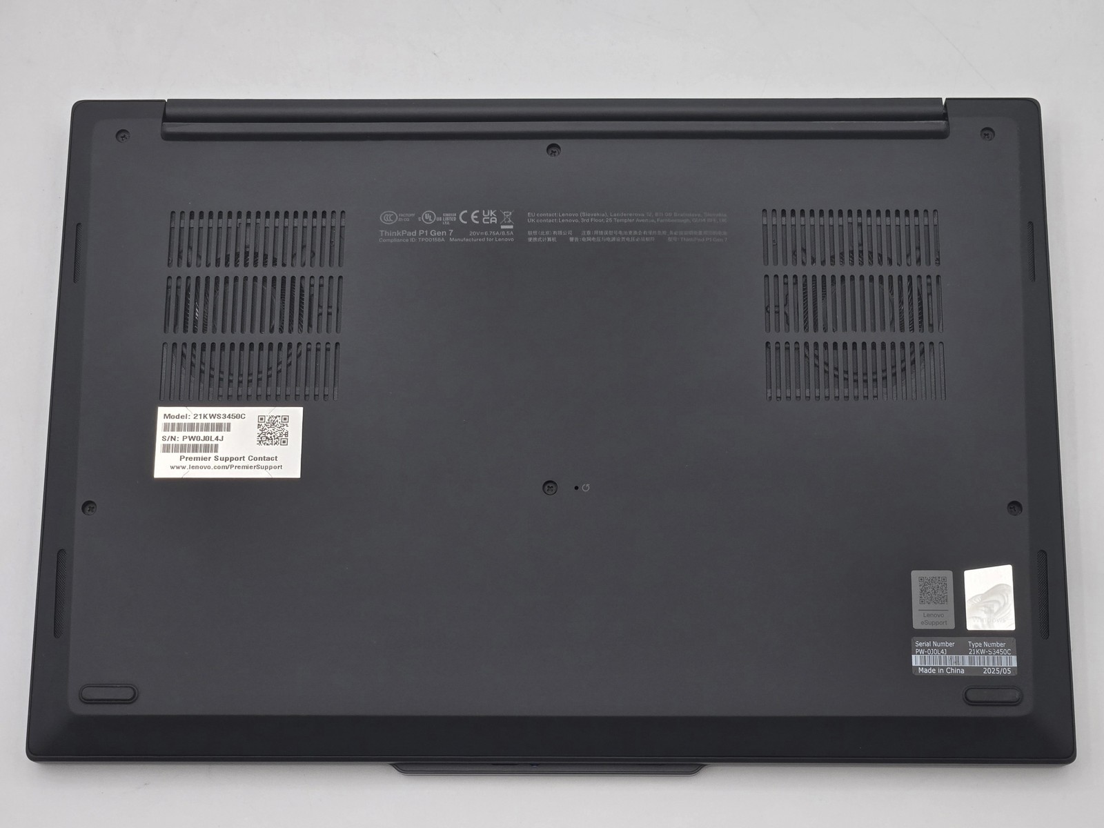 Lenovo ThinkPad P1 Gen 7 16″ WQXGA ULTRA 7 165H 512GB 32GB W11P RTX 1000 165Hz