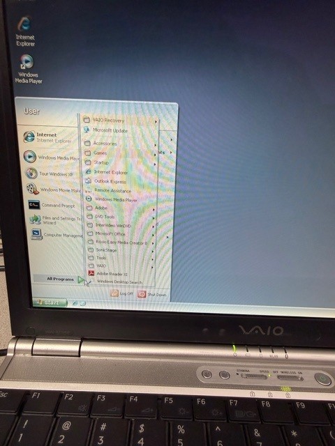 Vintage Sony VAIO Laptop PCG-6J2L Intel Core Duo T2400 Windows XP All Original