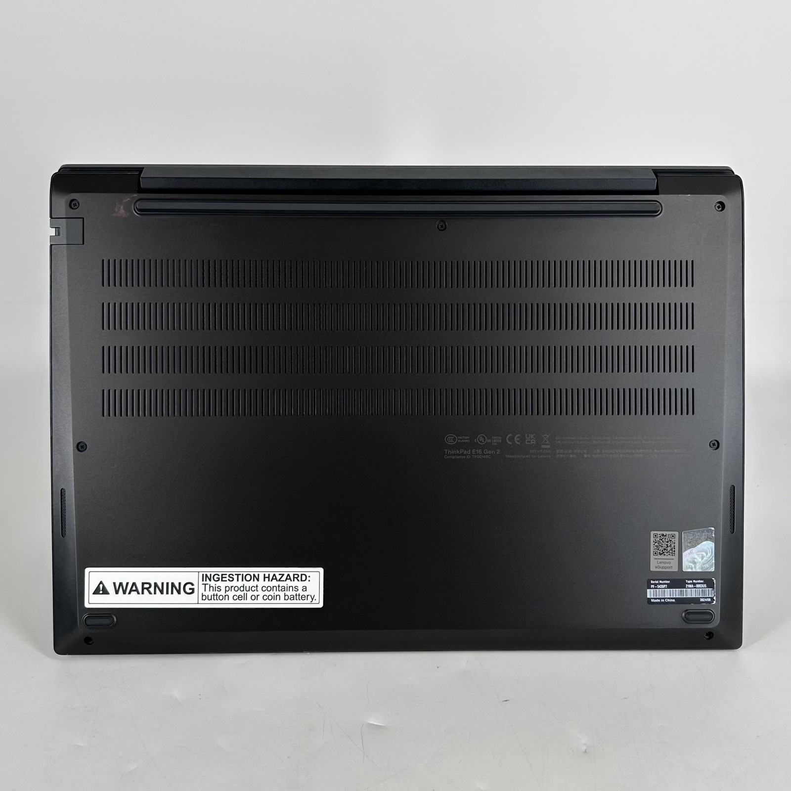 Lenovo ThinkPad E16 Gen 2 Black FHD+ 1.3 GHz Ultra 5 125U 16GB 256GB Very Good