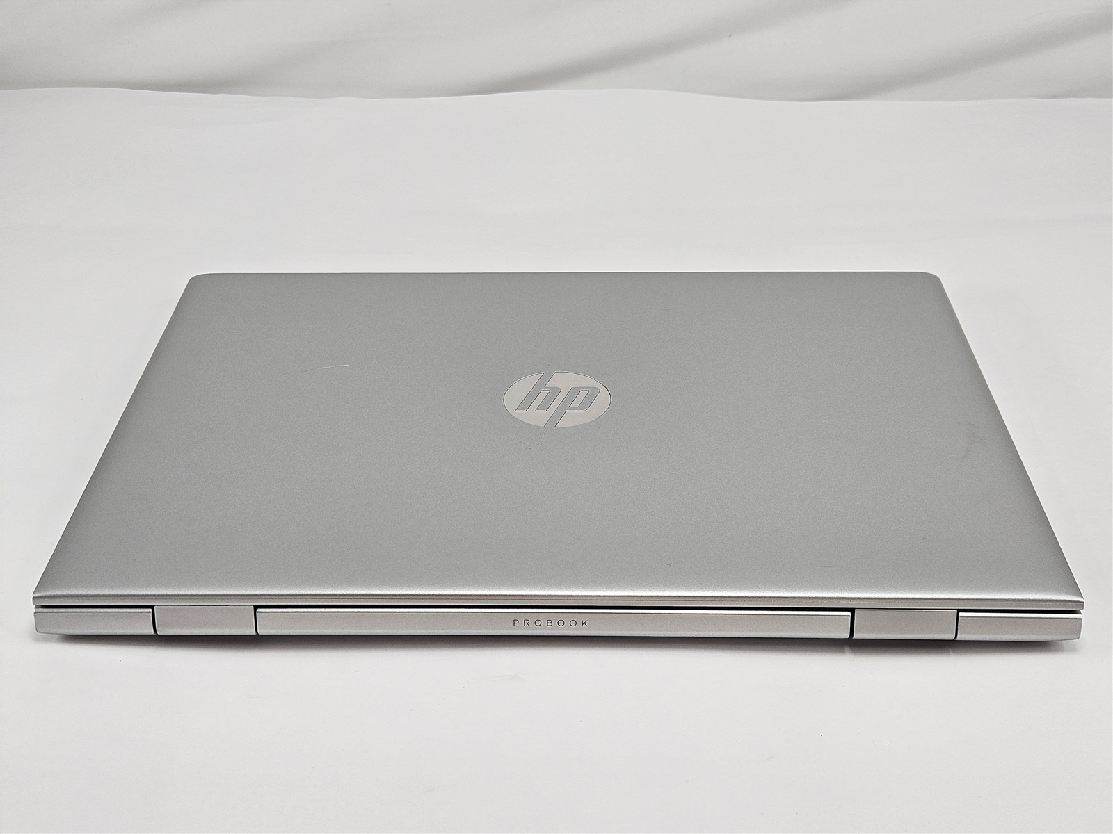 HP 14″ ProBook 640 G4 Intel Core i5-8350U 16GB RAM No Storage UHD Graphics 620