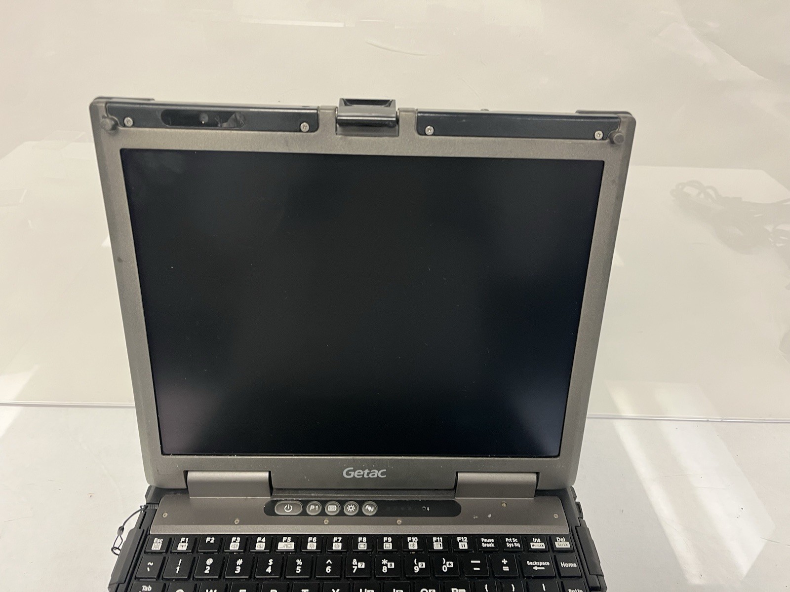 Getac B300 G5 Rugged Touch 13.3″ i5-4300M 2.60GHz 4GB Ram 128GB SSD 17533 Hours