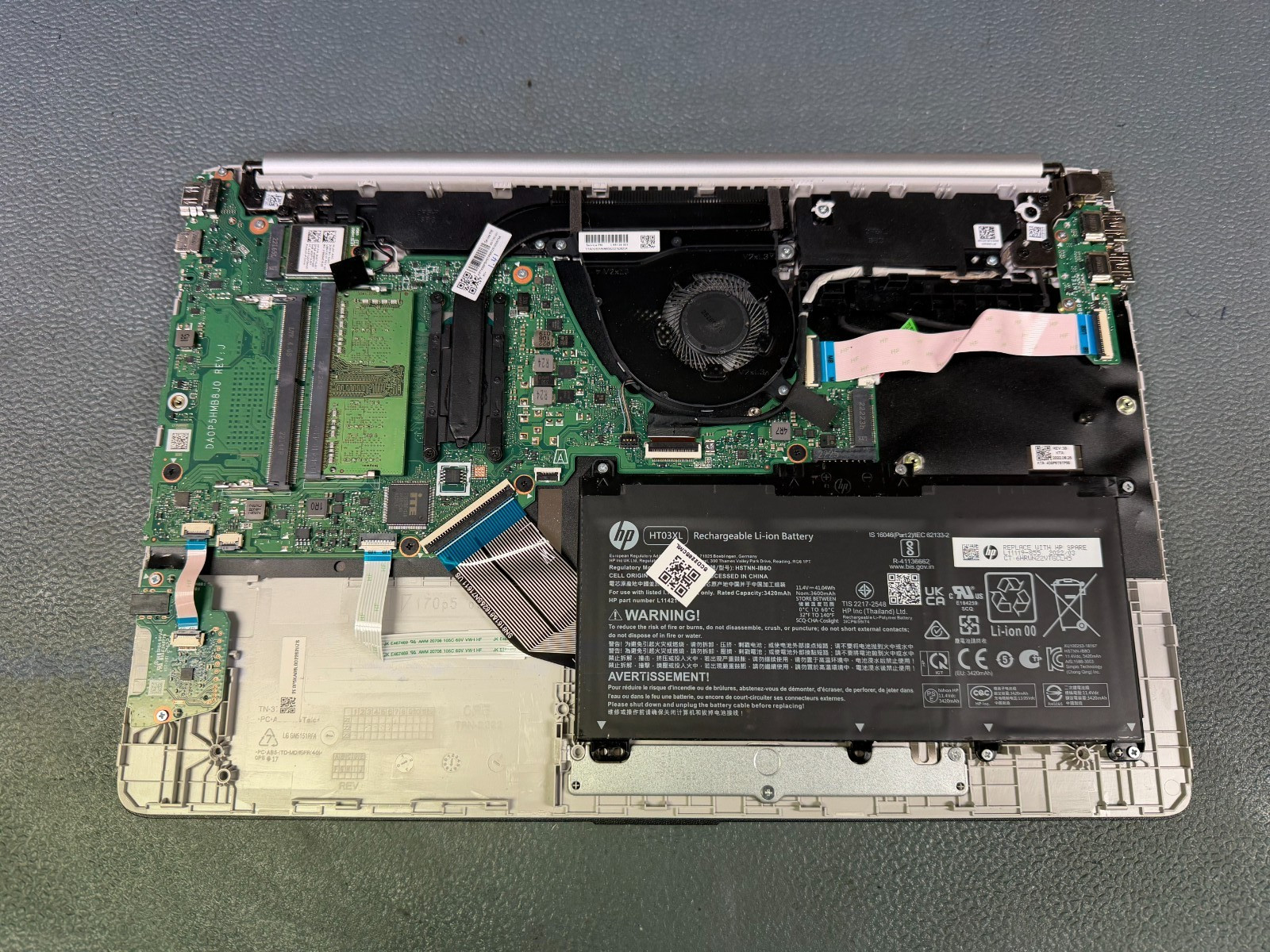 HP 15-dy2791wm 15” AS IS For Parts | Intel Core i3-1115 | 4GB Ram | No Drive/OS
