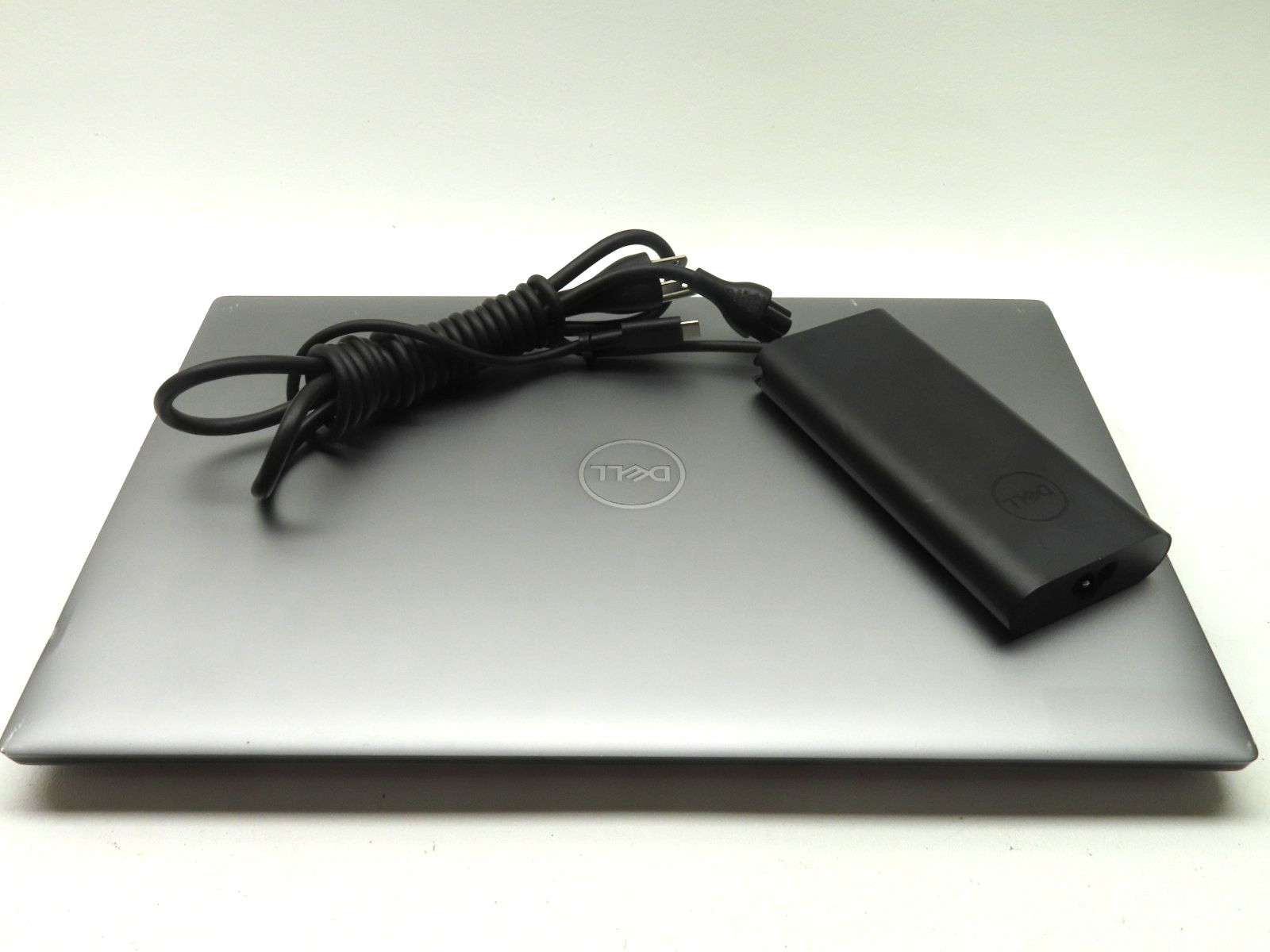 Dell Precision 5680 16″ Intel i7-13800H 2.5GHz 32GB RAM 512GB SSD RTX 2000