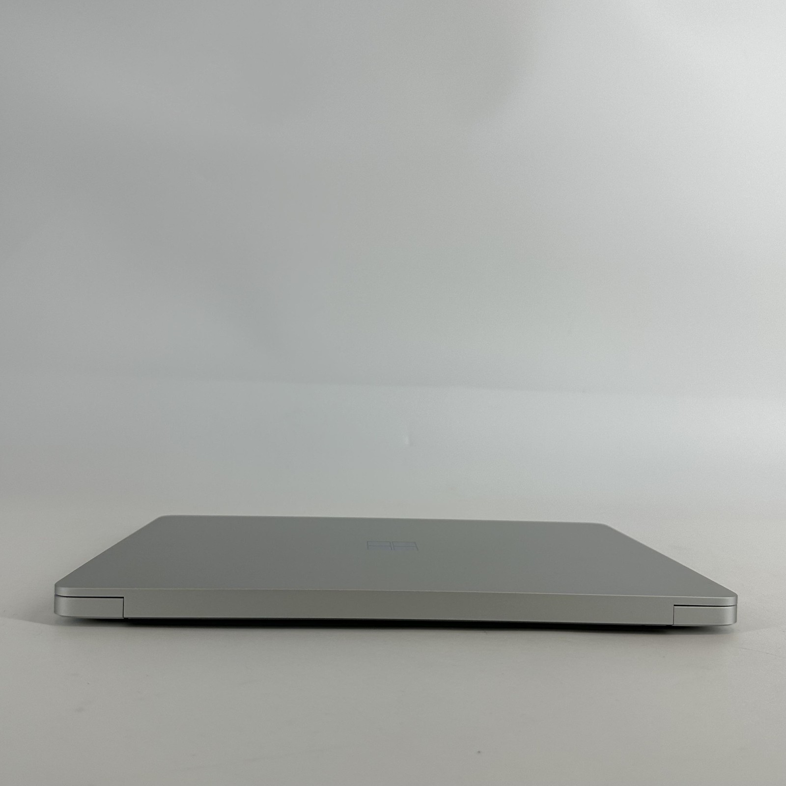 Microsoft Surface Laptop 7 13 2K TOUCH 2.1 GHz Ultra 5 236V 16GB 256GB Excellent