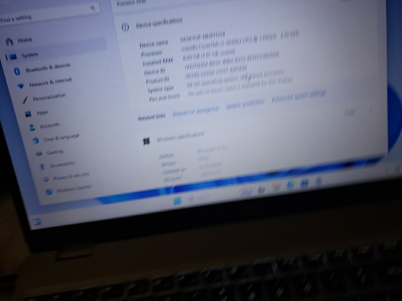 Dell Precision 3550 i5 8GB 256GB HD excellent GOOD Battery