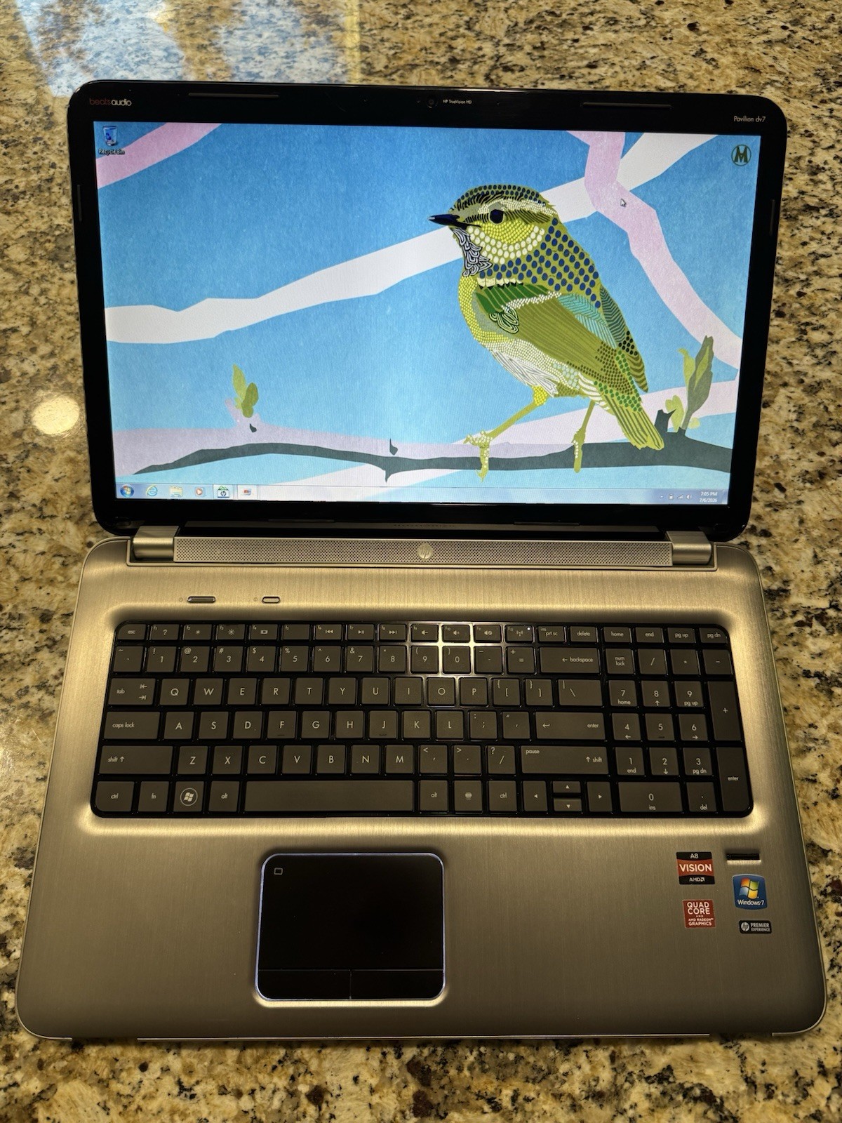 HP DV7- 6c23ci 17.3″ Notebook 6GB RAM AMD A8-3520M with Radeon HD 1.60GHz
