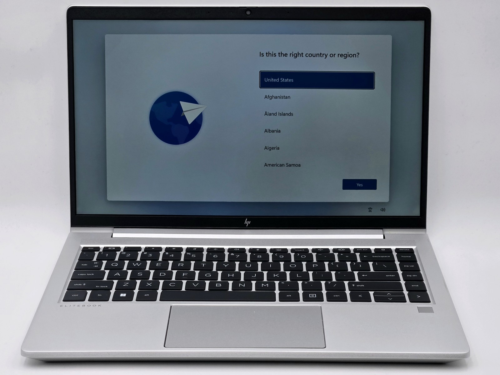 HP EliteBook 645 G10 14″ FHD RYZEN 5 PRO 7530U 512GB SSD 16GB W11P Warranty