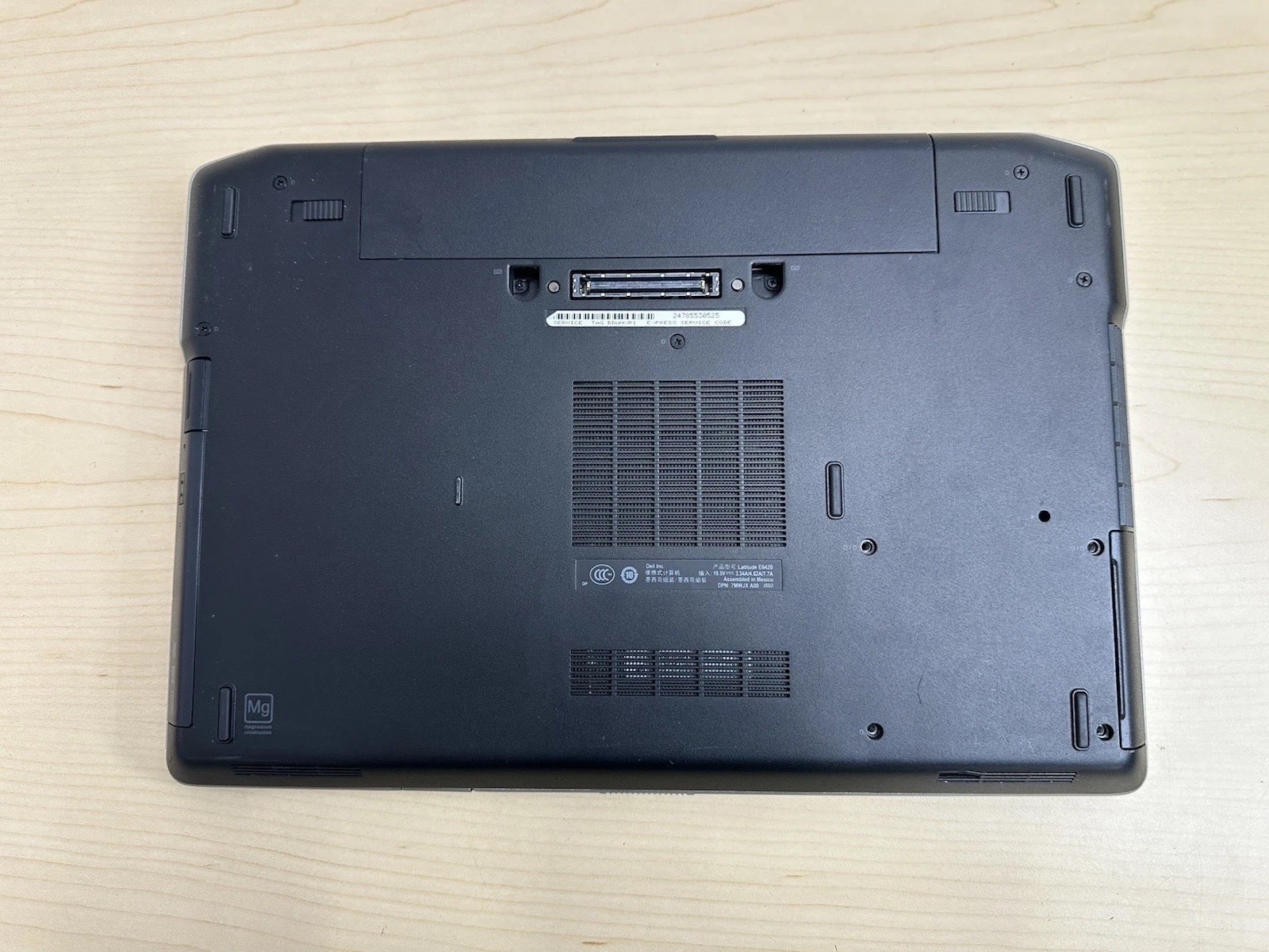 Dell Latitude E6420 Core i5-2520M 8GB RAM No Charger For Parts Or Repair