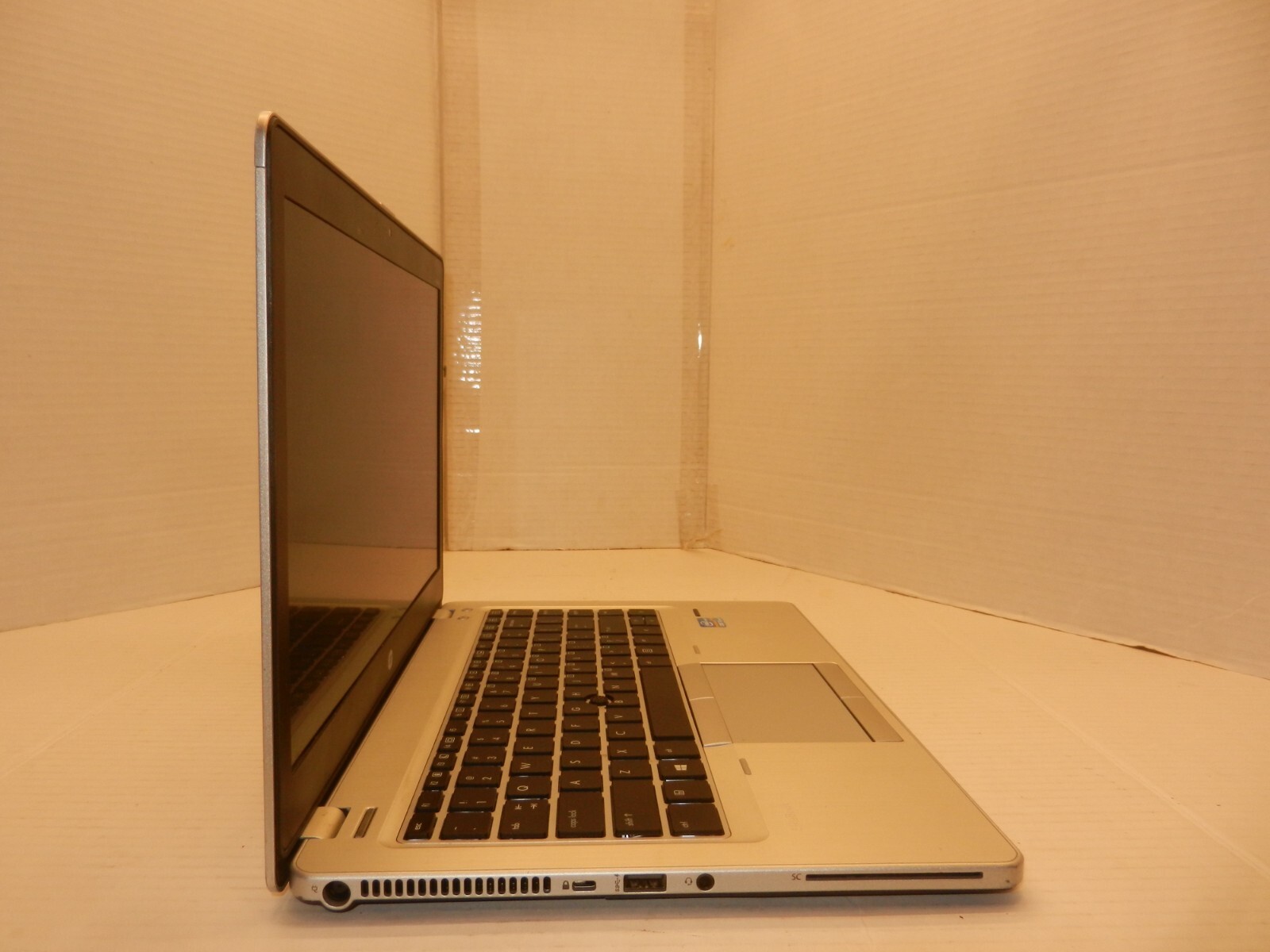 HP ELITEBOOK FOLIO 9470M CORE i5-3437U@1.9GHz 8GB RAM 500GB HDD WINDOWS 10 (C)
