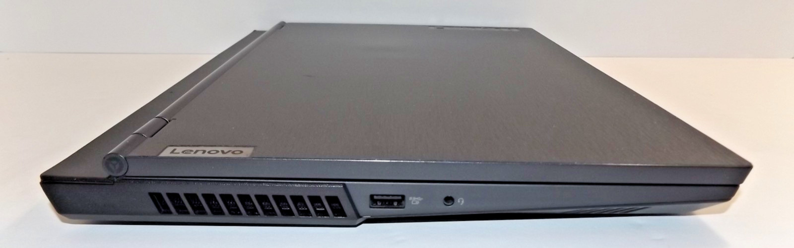 Lenovo Legion 5 15IMH05 16GB 1.5TB 1650Ti i7-10750H 144MHz Upgraded Restored