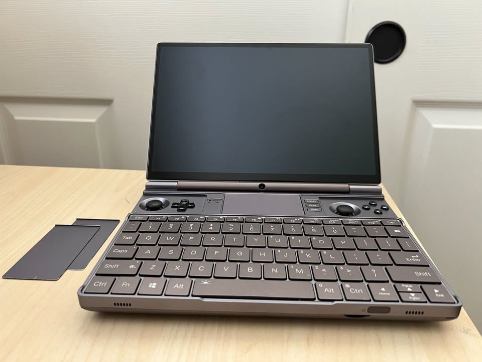 GPD Win Max 2 2025 64GB Ram Ryzen 9 AI Hx 370
