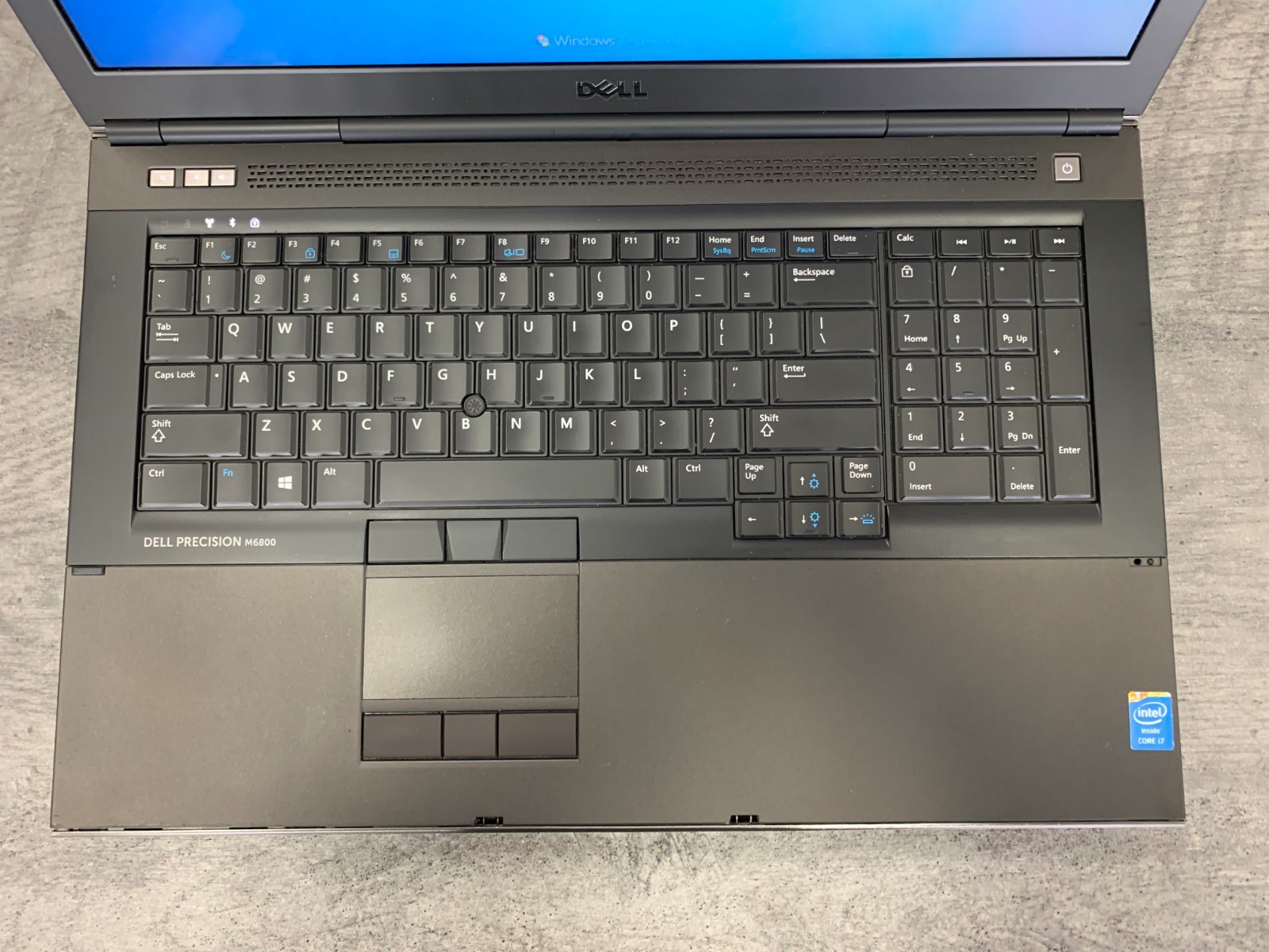 DELL PRECISION M6800 Core i7, 256GB SSD + 2 x 2TB HDD =4TB, 32GB, nVIDIA Quadro