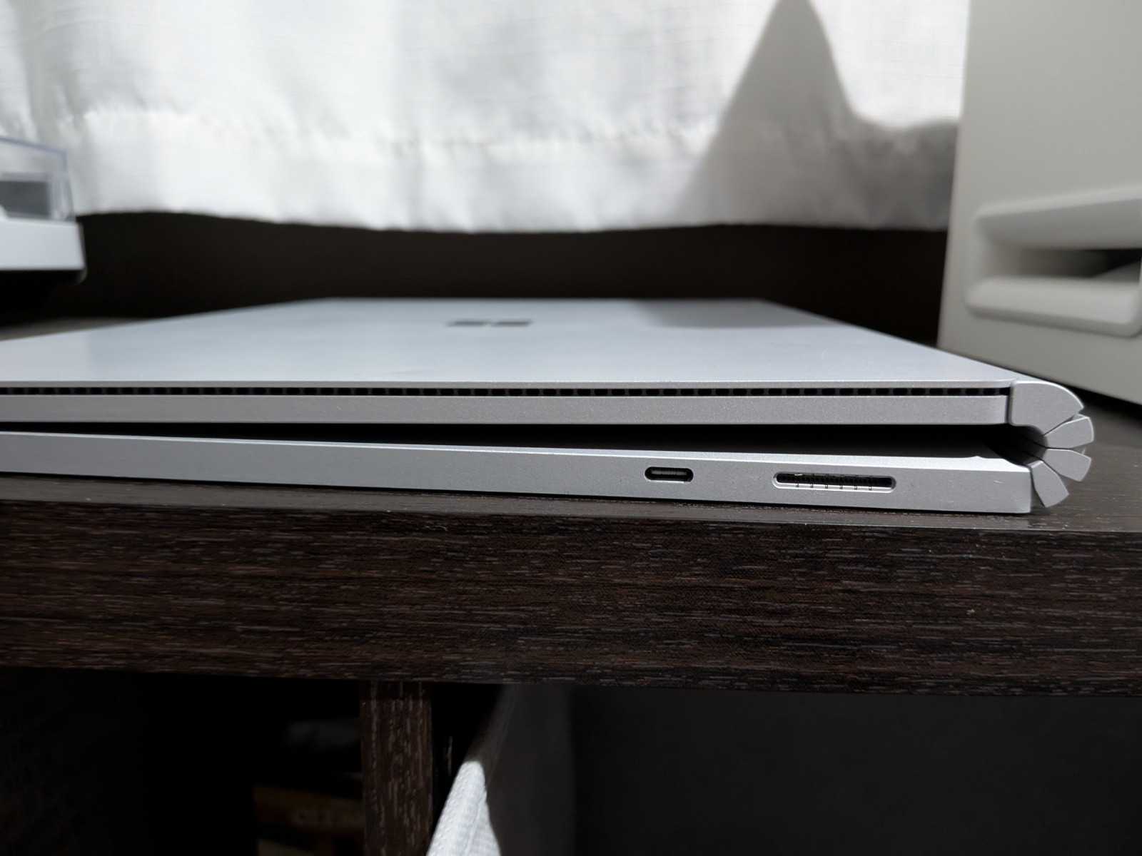 Microsoft Surface Book 2 GTX 1060 I7 16GB RAM 256SSD