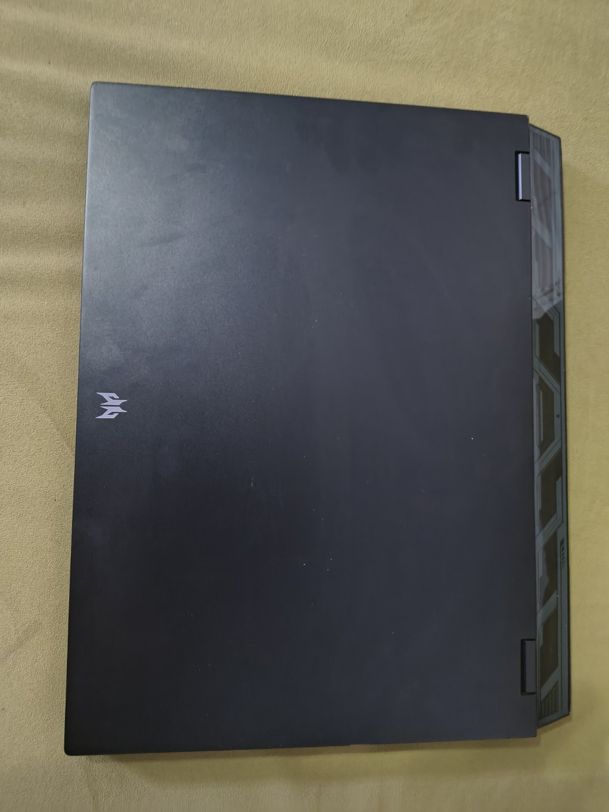 Acer Predator Helios 18 i7-13700HX 2.1GHz 16GB RAM 1TB SSD GeForce RTX 4060