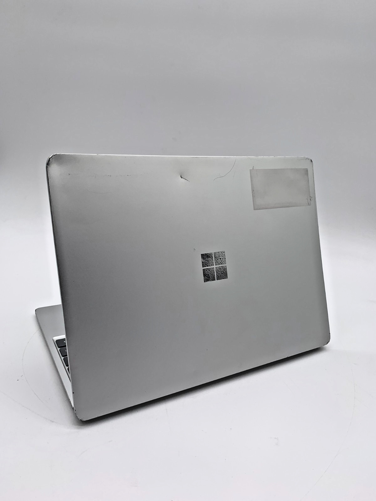 Surface Laptop Go 1943 12.4″ i5-1035G1 1GHz 128GB SSD 8GB DDR4 Silver Fair/SEE