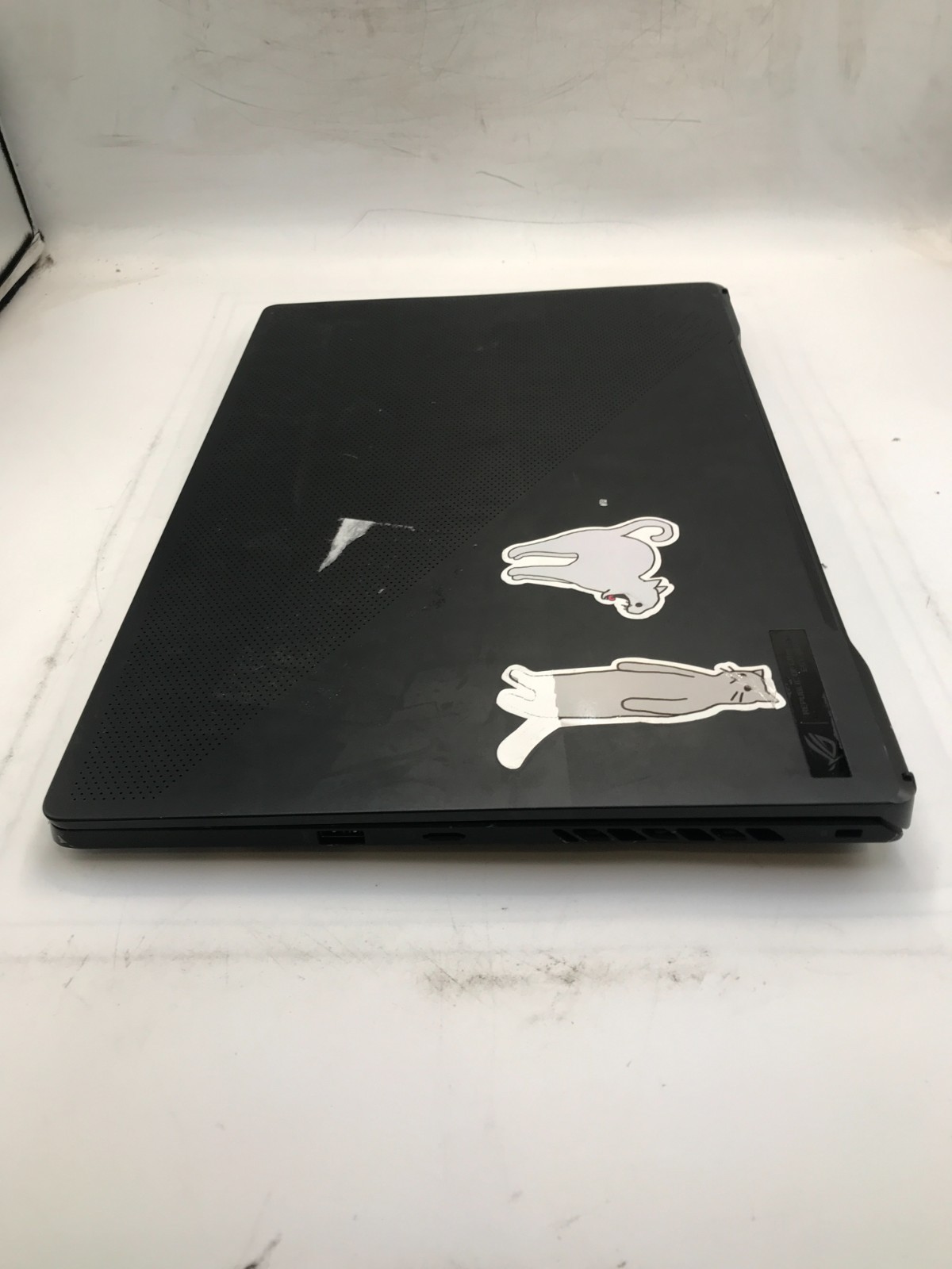 ROG Zephyrus M16 (2022) GU603ZM Intel Core i7 12th Gen NO RAM RTX 3060 For Parts