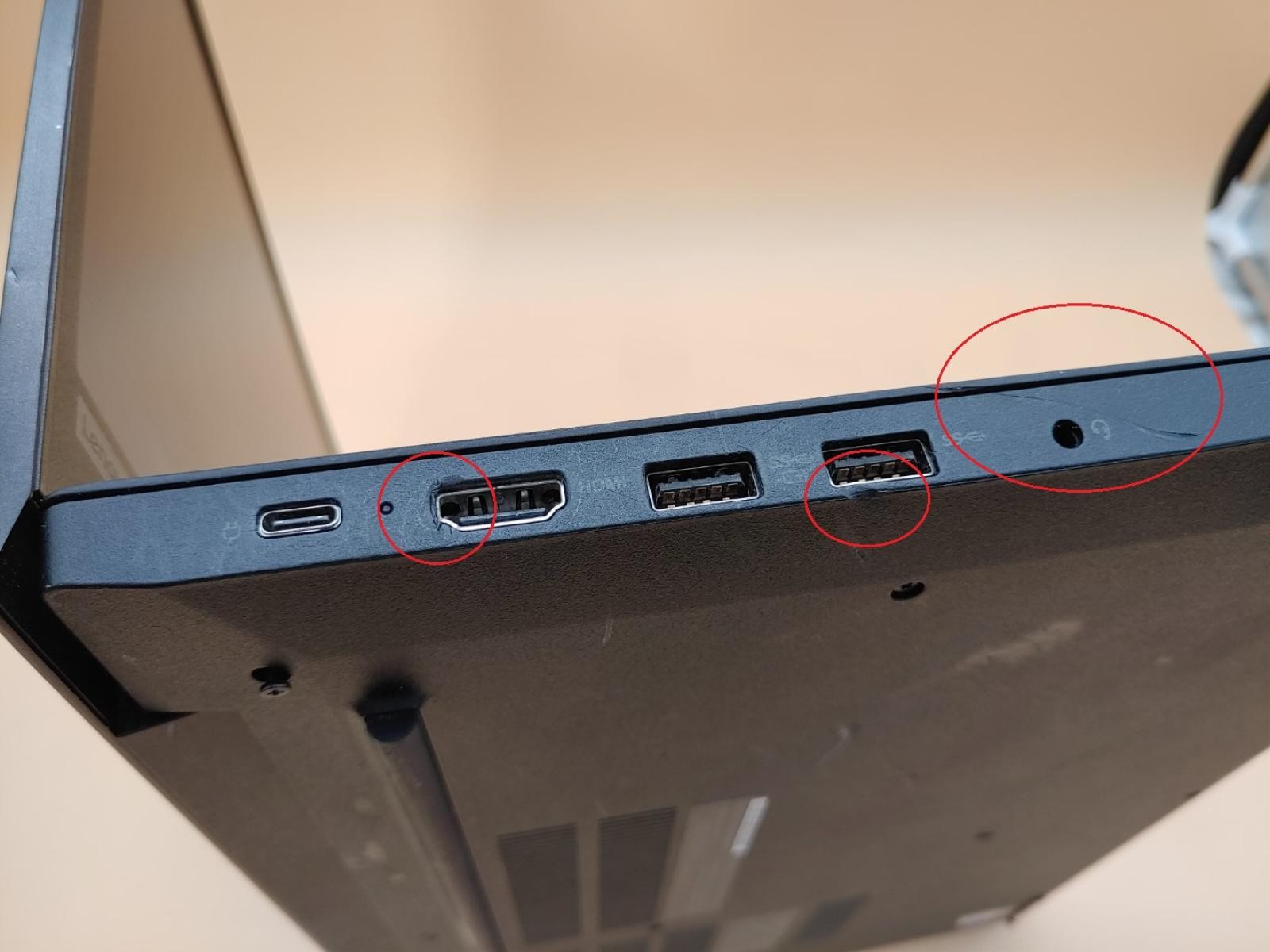 Lenovo ThinkPad E580 15.6″ Intel Core i5-7200U *NO RAM/NO HDD/NO AC*