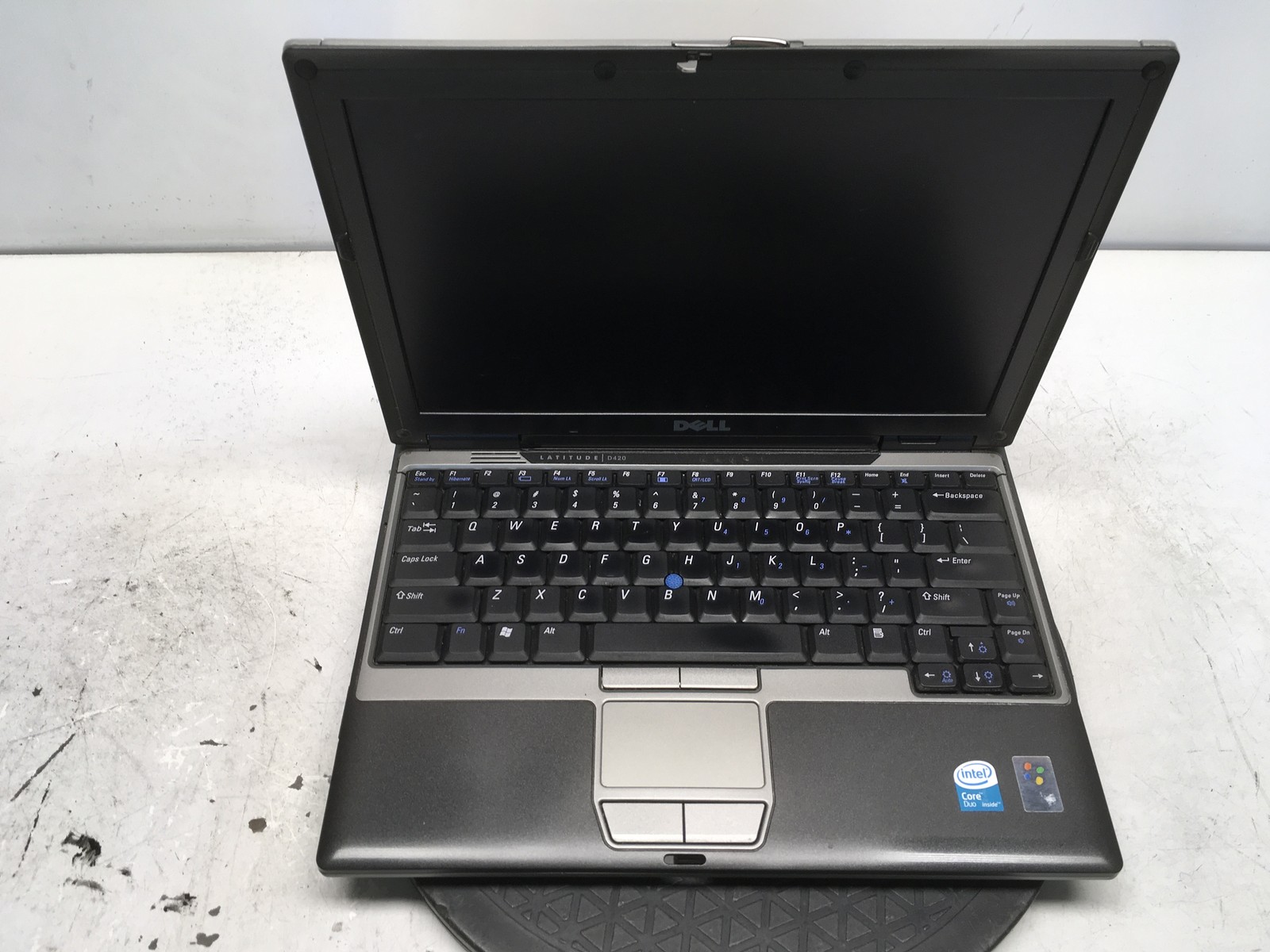 Dell Latitude D420 Intel Core Duo 06EC 1.2GHz 2560 MB NO HDD No Batt