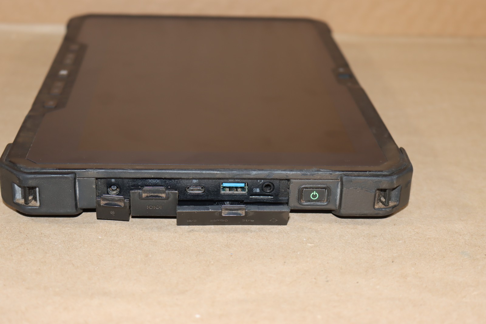Dell Latitude 7212 Rugged Extreme Tablet Intel Core i5-8350U @ 8GB RAM 256GB SSD