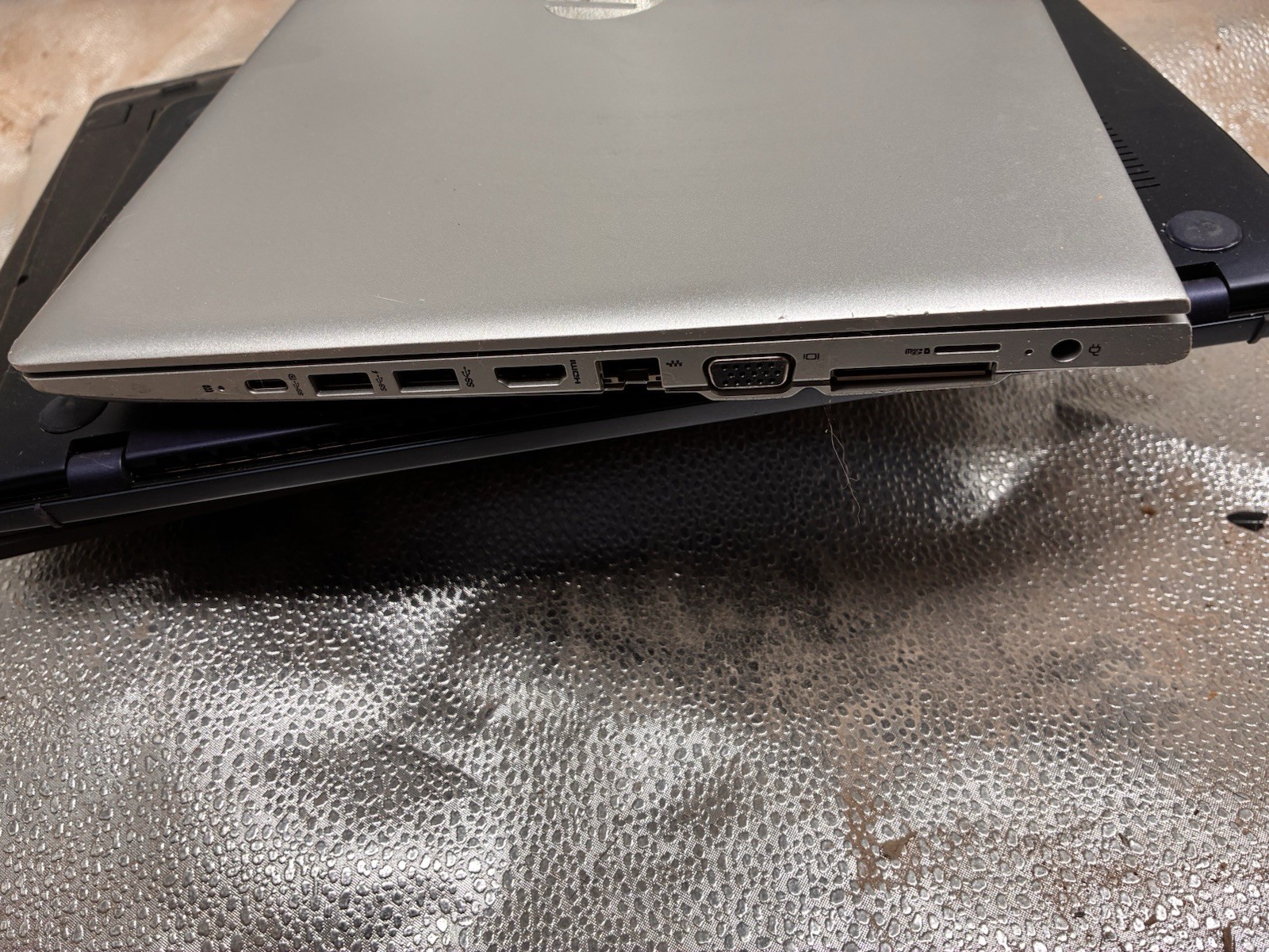 HP HP ProBook 640 G5 i5-8250U 1.60 GHz 16GB RAM No SSD No Adapter