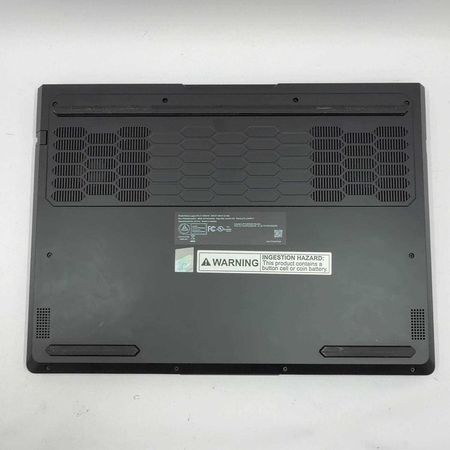 Lenovo Legion 5 Pro 16IAX10 16″ Core Ultra 9 275HX 32GB RAM 1TB SSD RTX 5070