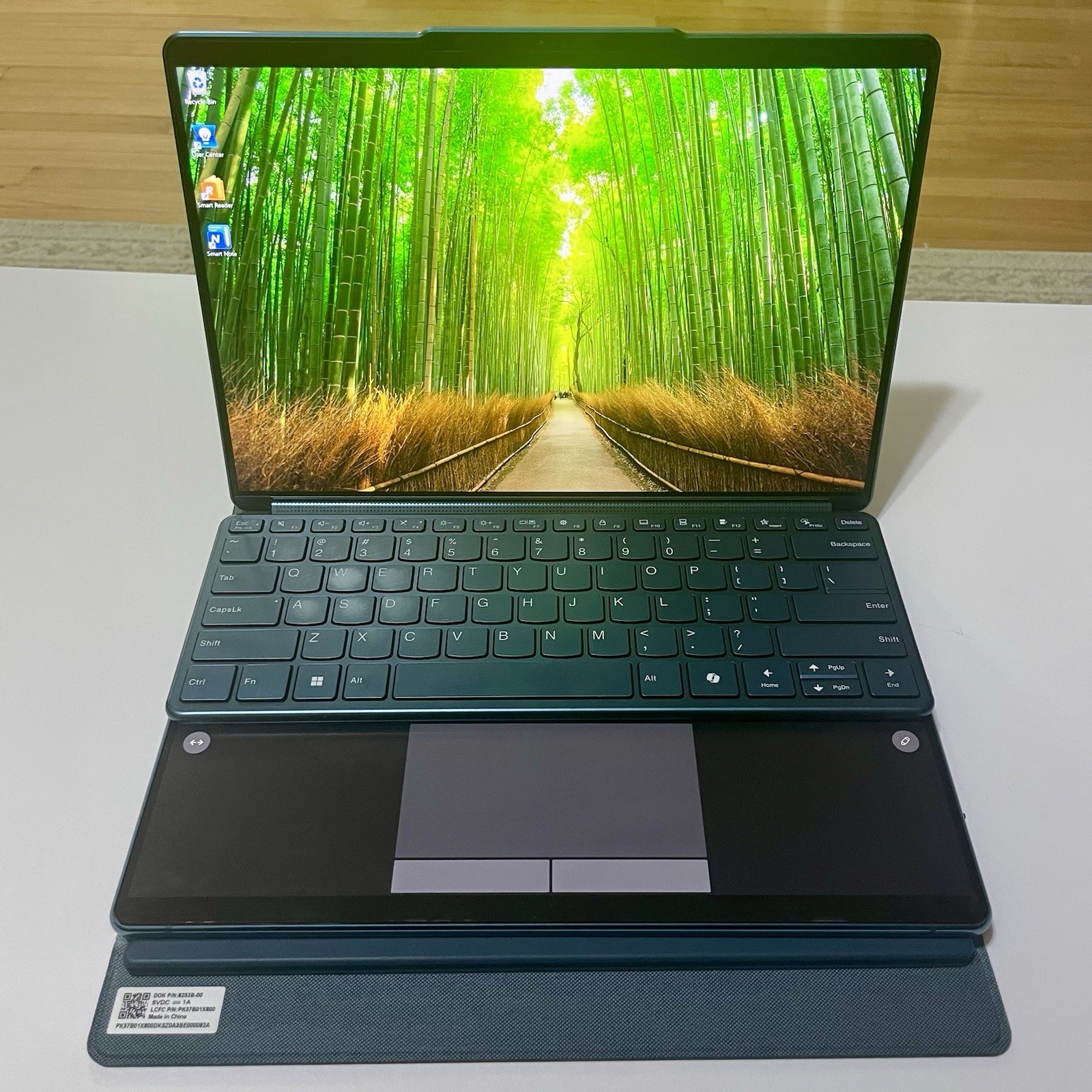 Lenovo Yoga Book 9i Laptop Dual Screen Intel Core Ultra 7 155U, 32 GB RAM 512 GB