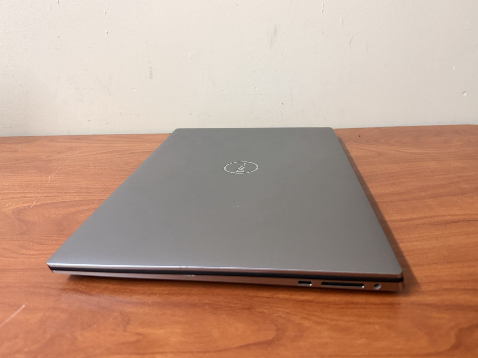 Touch Dell Precision 5550 | Xeon W-10855M | 32GB RAM 512Gb NVIDIA Quadro T1000