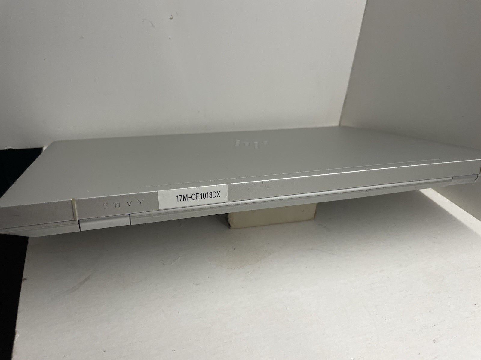 Hp Envy Laptop 17.3 Touchscreen, 500 GB NVMe M.2 SSD , 24 GB RAM, Nvidea 2 GB