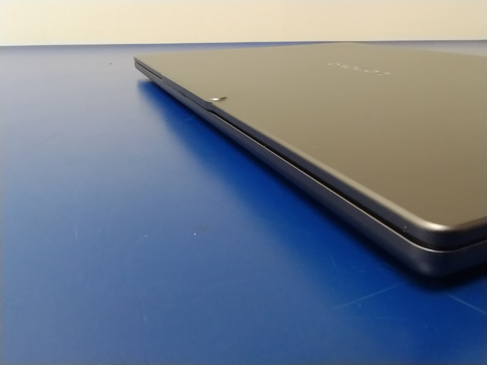 Lenovo IdeaPad Pro 5 16IAH10, Intel Core Ultra 9 285H, 32 GB RAM, 1 TB NVMe SSD
