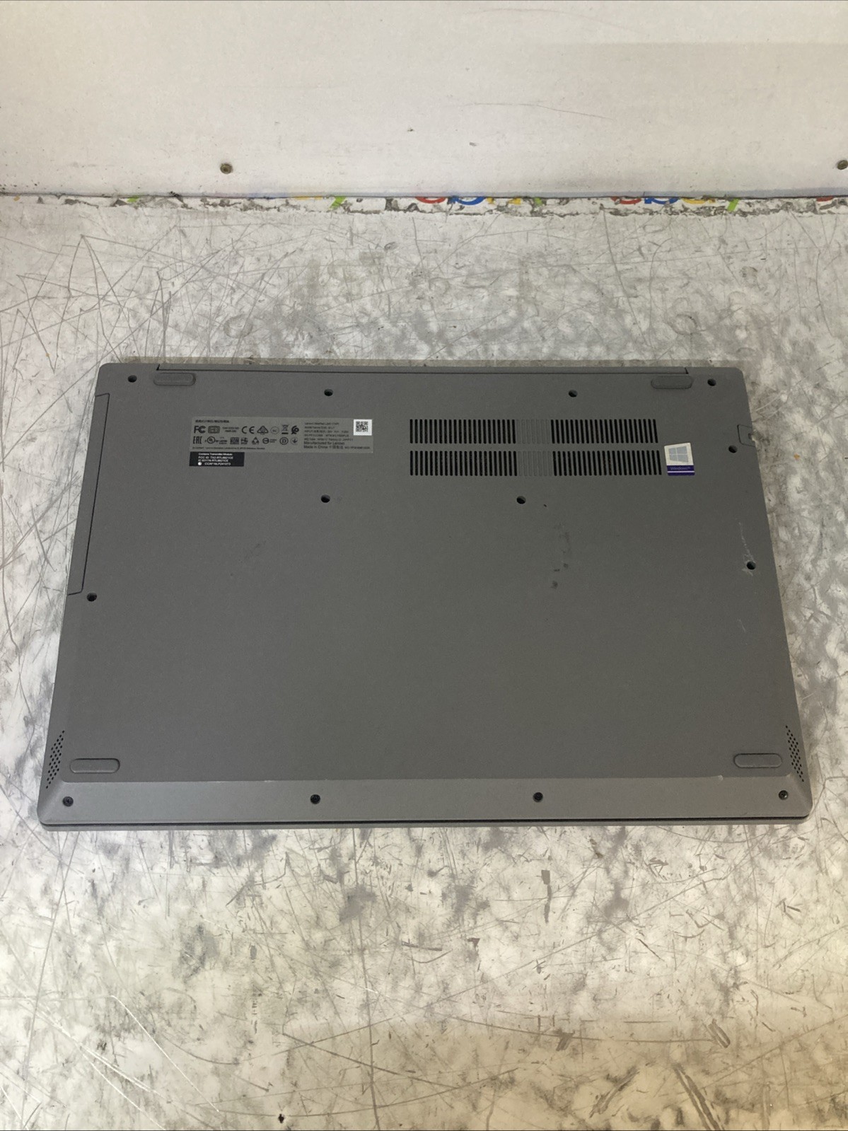 Lenovo Ideapad L340-17API AMD Ryzen 5 3500U 2.1 GHz 8 GB No HDD Boot to BIOS