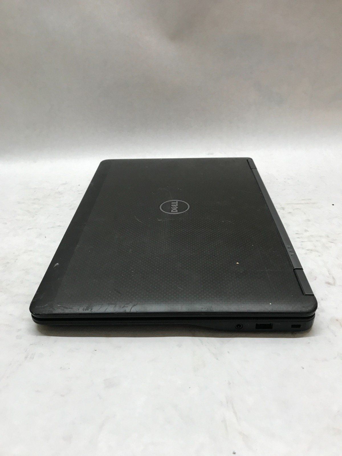 Dell Latitude E7450 14″ Intel Core i5 4GB RAM NO HDD/OS For Parts LEAKING LCD DW