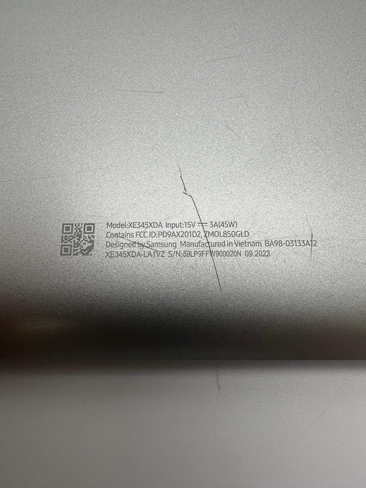 Samsung Chromebook XE345XDA 14-inch Intel Celeron 4GB RAM 32GB Silver Used