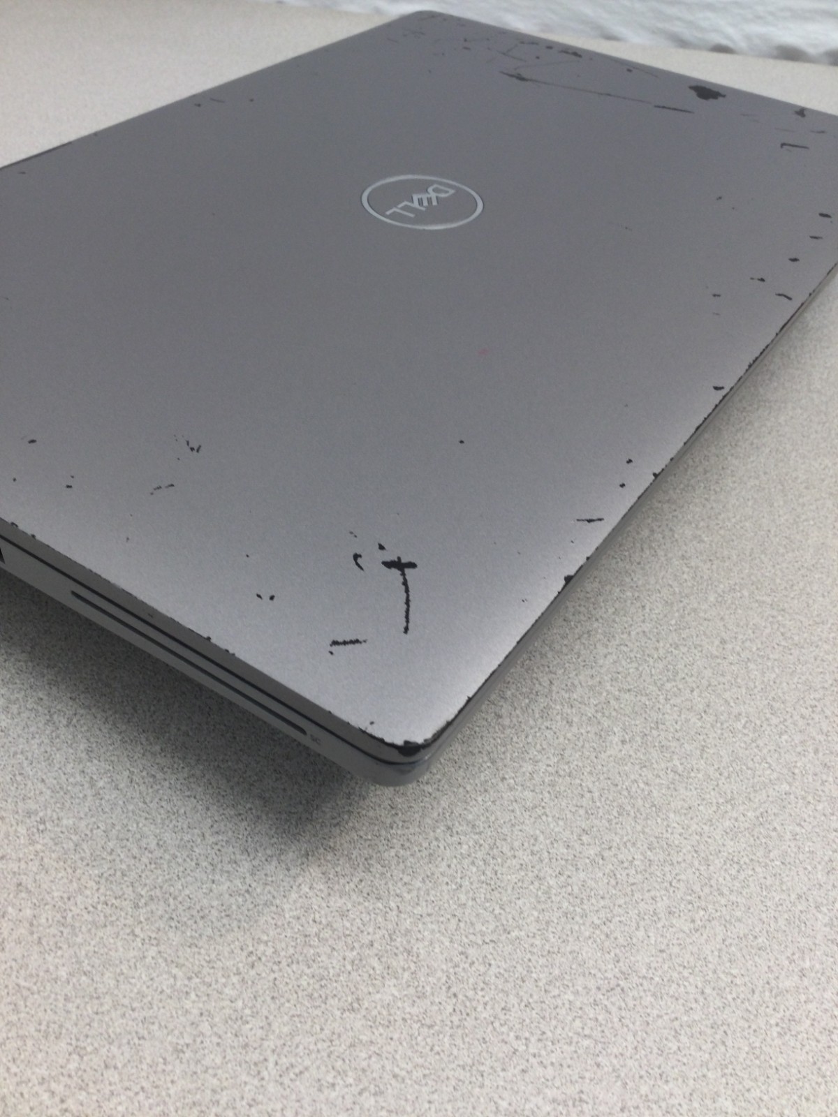 Dell Latitude 5410 14″ 256GB SSD Core i5 10 th gen 1.70GHz, 12GB RAM WIN 11 PRO