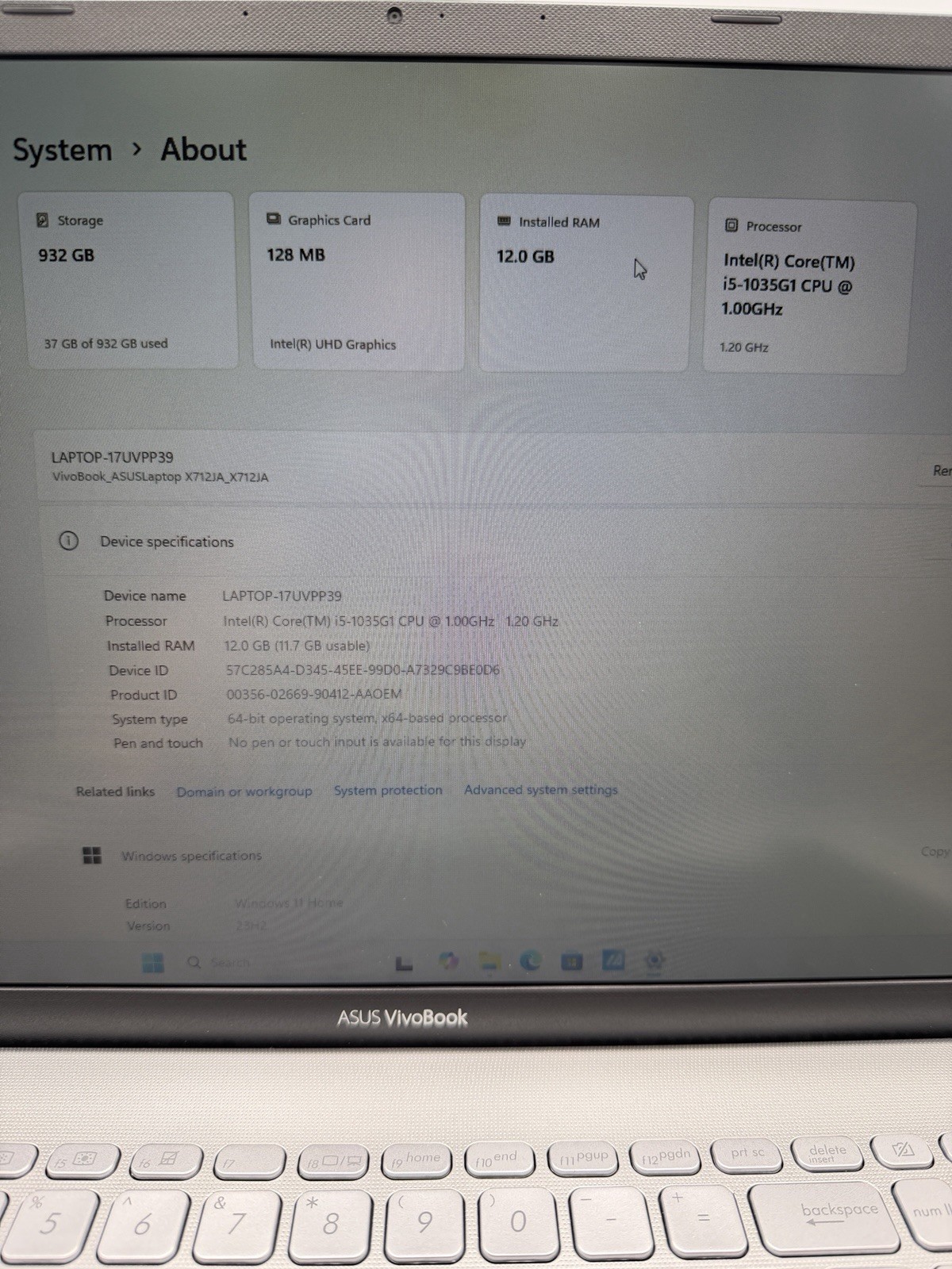 ASUS VivoBook 17 X712J 17.3″ Laptop i5-1035G1 12GB RAM 1TB Win 11 Charger