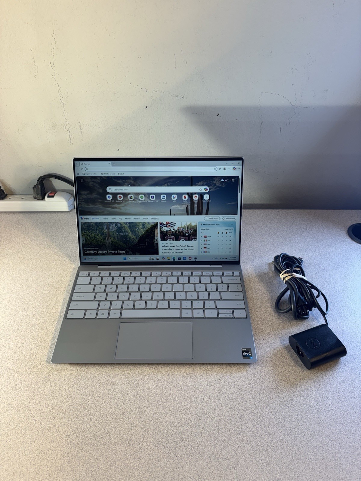 Dell XPS 13 9315 | i7-1250U | 32GB RAM | 1TB SSD | 13” | Windows 11 Home