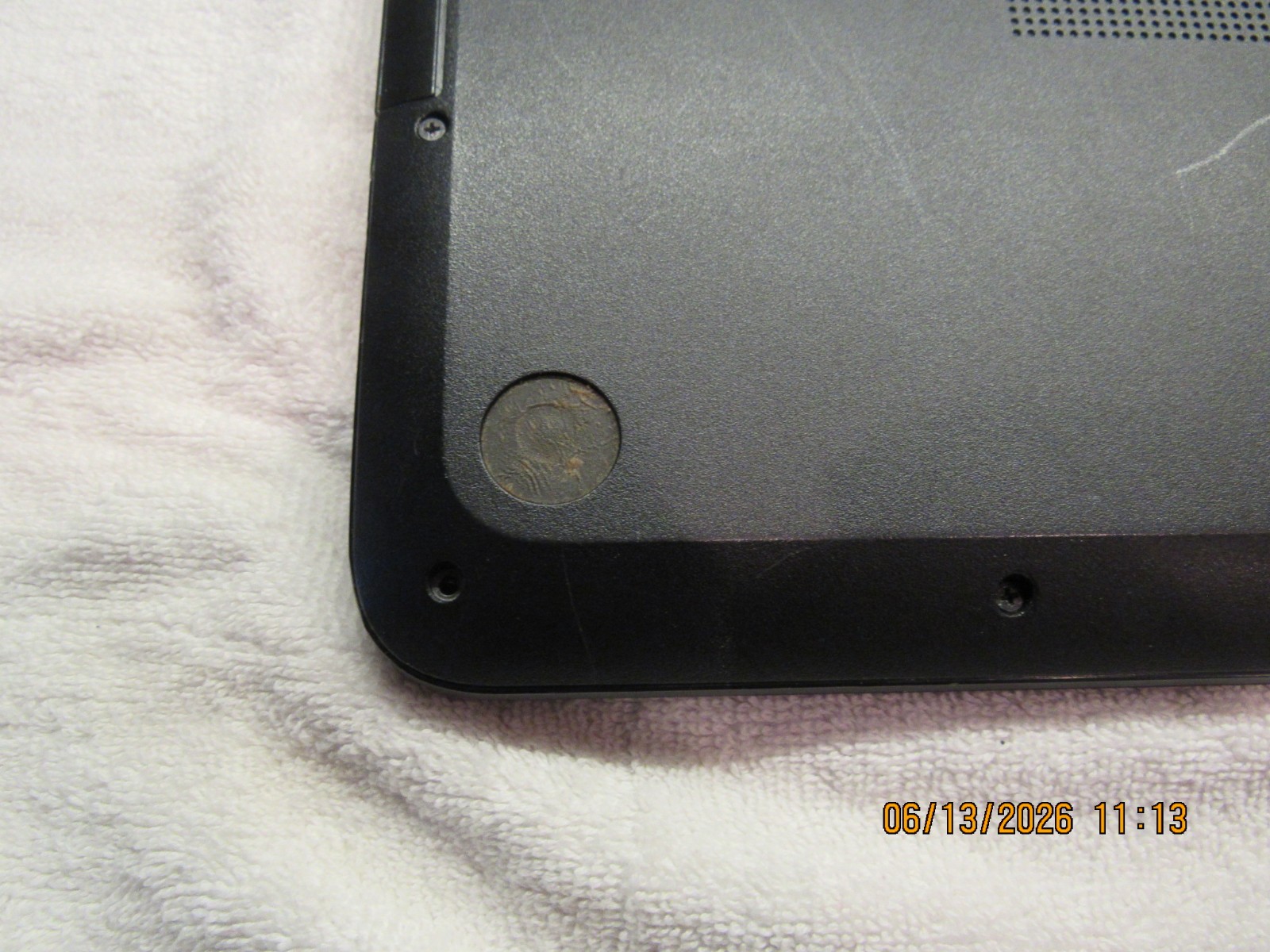 HP computer for parts No OS,No HD, No HD caddy, No charger, 4gb ram GOOD screen
