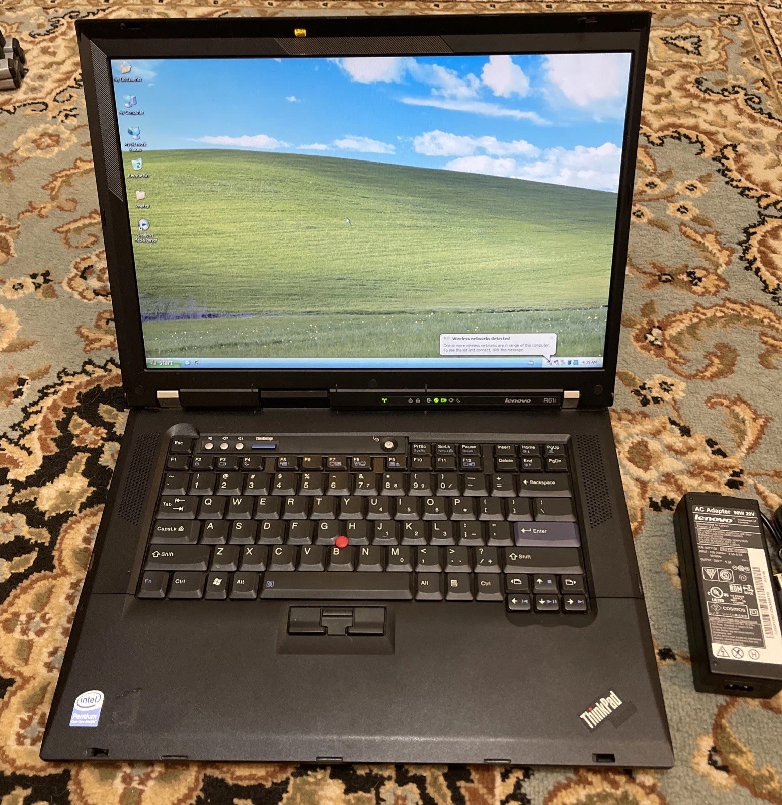 Lenovo ThinkPad R61i 15″ Windows XP Laptop Intel Pentium Dual 2GB RAM 160gb DVD