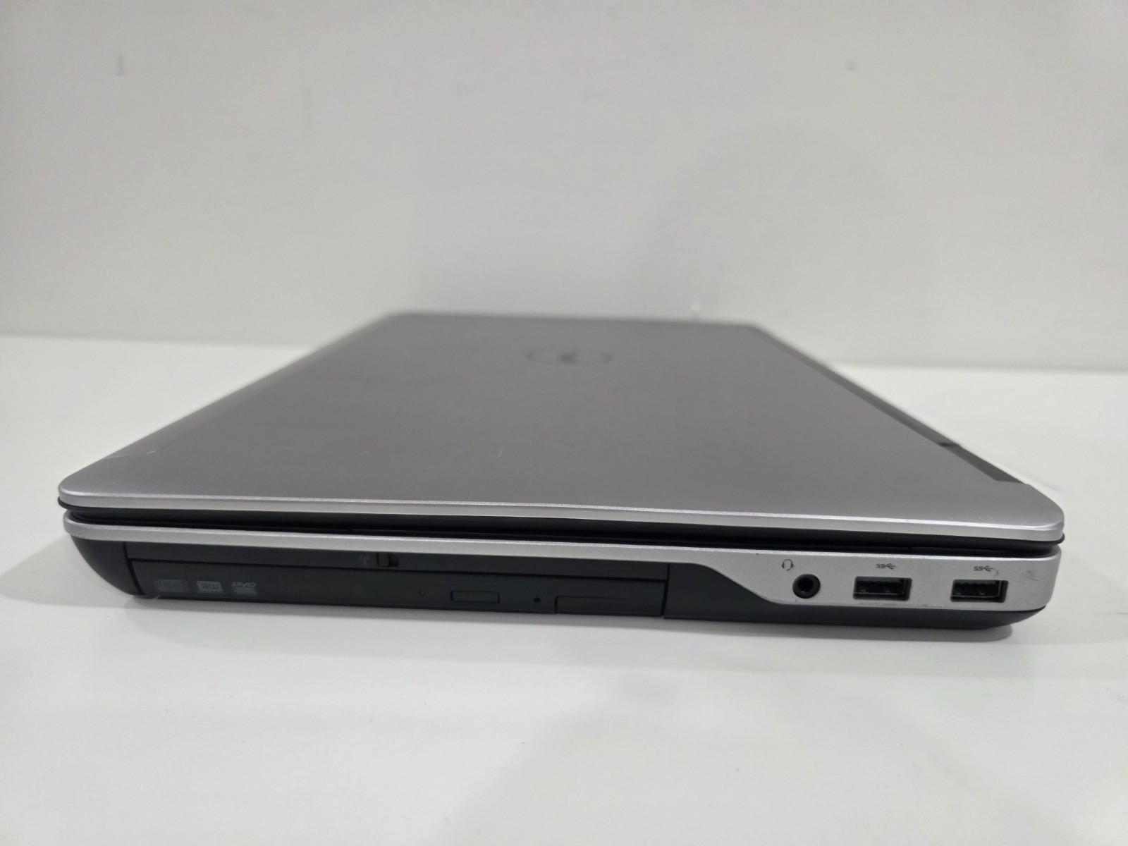 Dell Latitude E6540 Intel i5-4300M 8GB Bluetooth