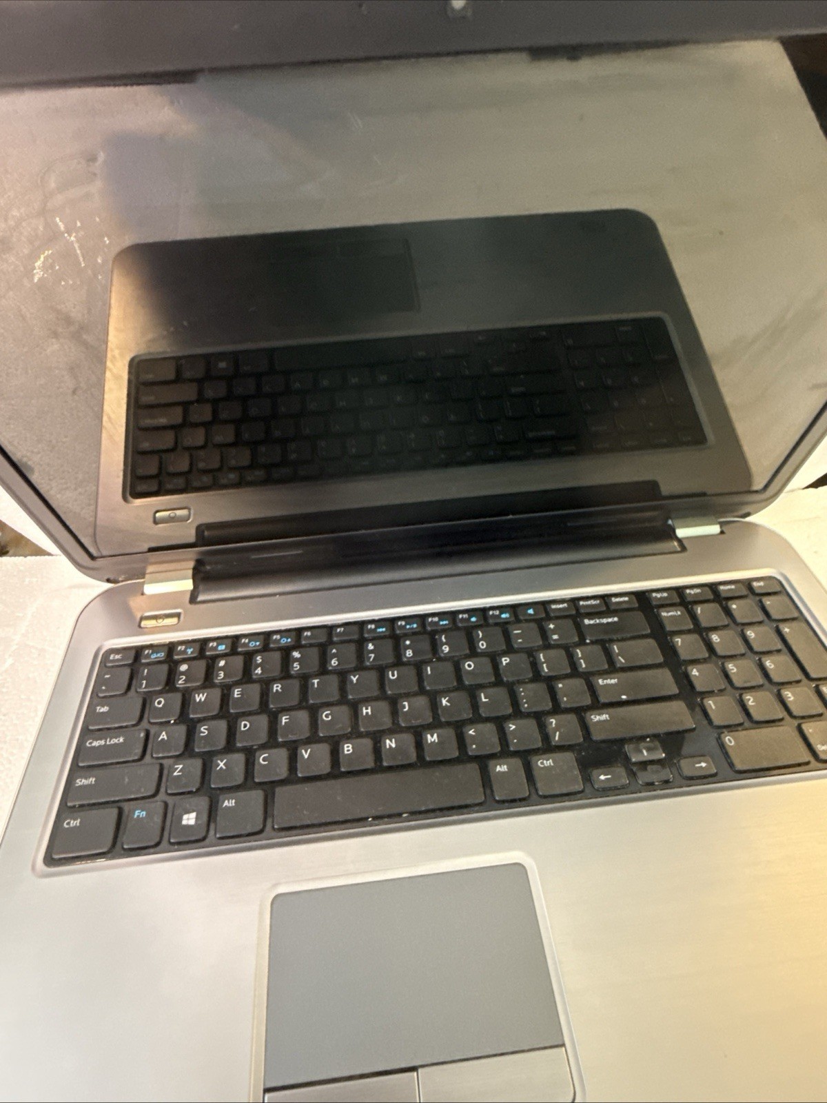 DELl Inspiron 17R-5721 Intel Core i7 3rd Gen -3100 1 TS SATA II Hard