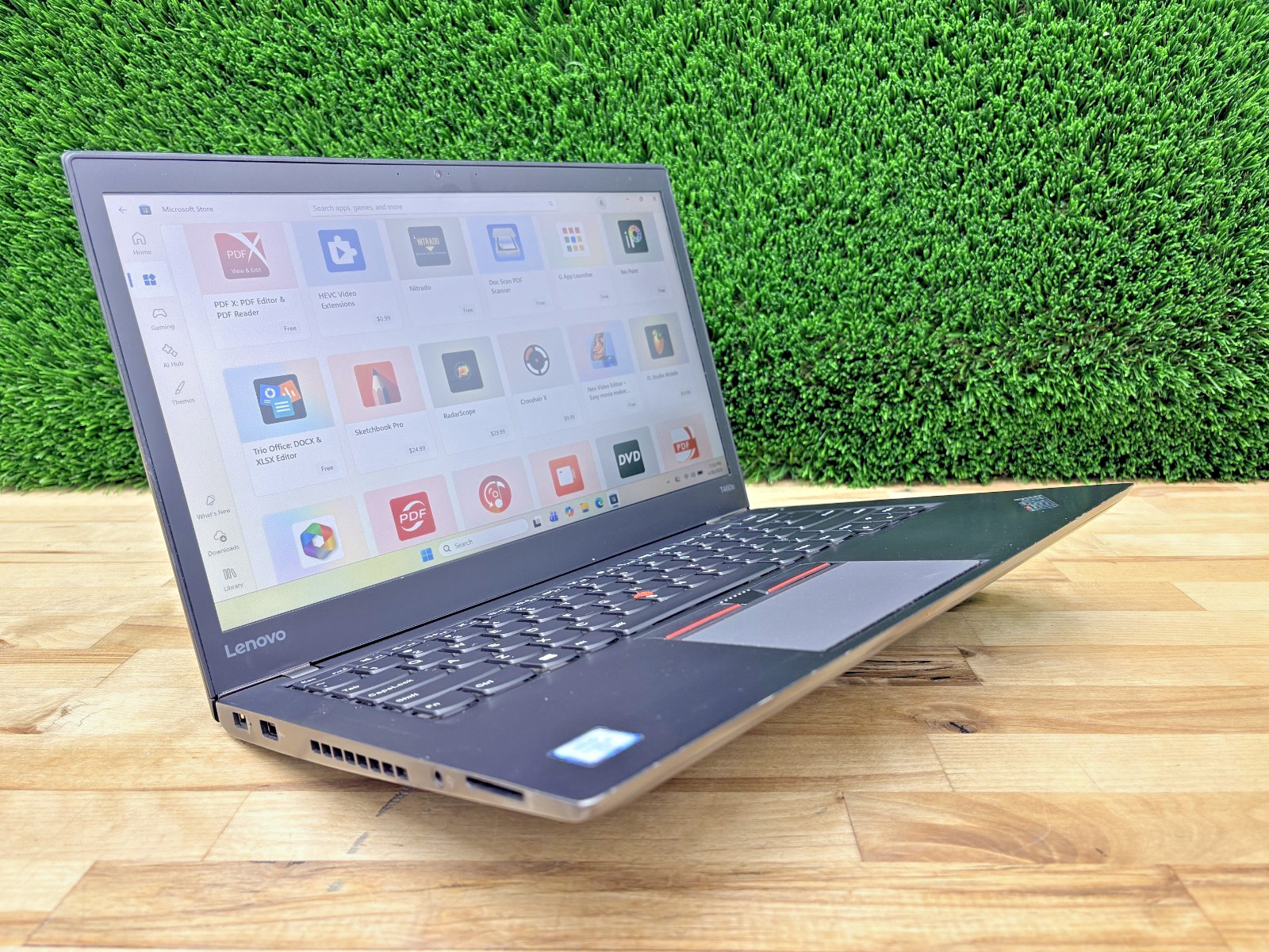 Lenovo ThinkPad T460s Intel i5-6th Gen 2.40GHz 20GB RAM 256GB SSD Win 11 Pro*
