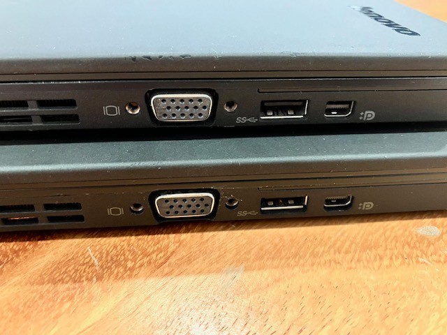 (LOT of 2) Lenovo ThinkPad X240/250 i5-4300/5300 8GB RAM Boots to BIOS NO OS/HDD