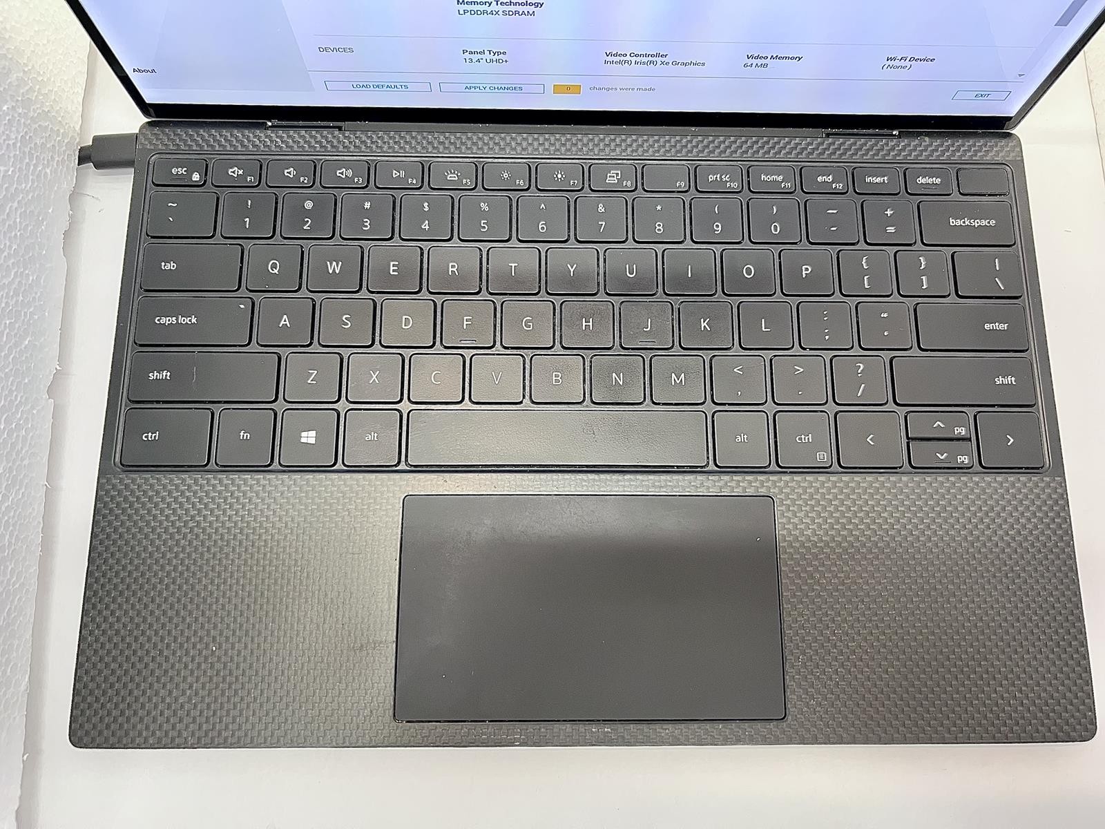 Dell XPS 13 9310, Intel Core i7-1185G7 @ 3.00GHz CPU, 32GB RAM, 512GB NVMe 4495